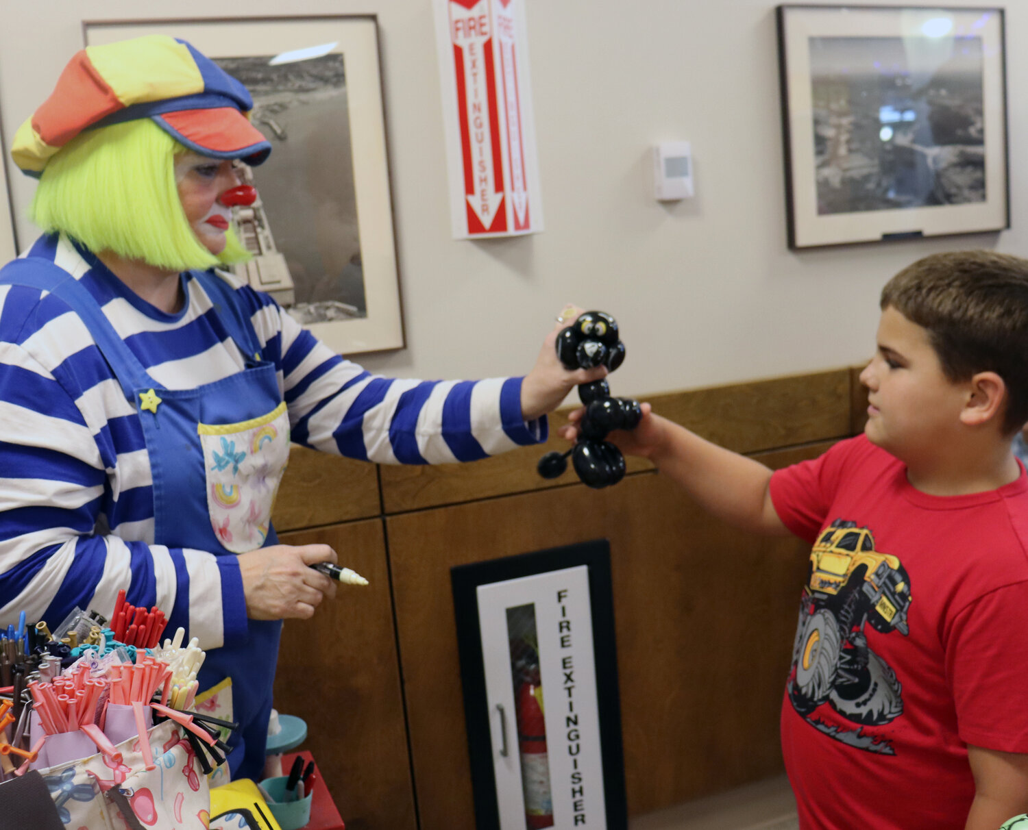 Hundreds see exotic animals, take wagon rides, learn about electricity